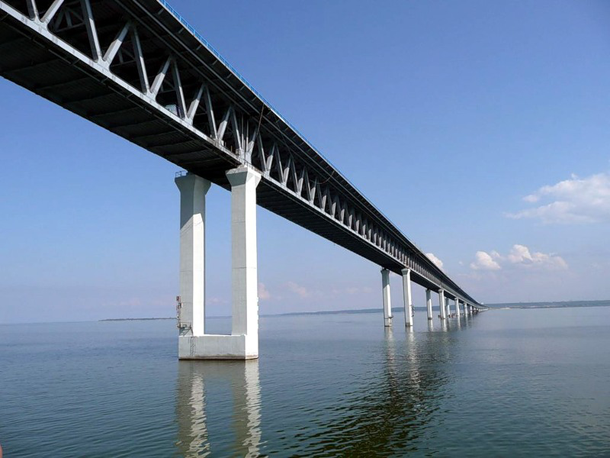 jembatan kedua terpanjang di rusia